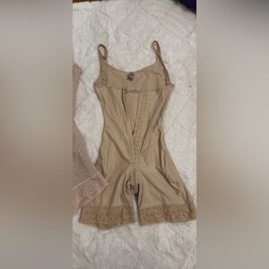 Colombian Faja (Shapewear)